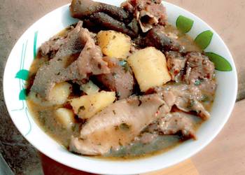 How to Recipe Perfect UkodoYam and goat meat peppersoup