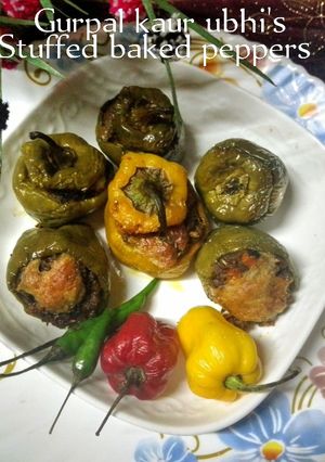 A picture of Stuffed baked peppers 🫑🌶️🥕🫛.