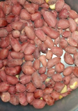 A picture of Crunchy groundnuts.