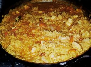 Una foto de Arroz Con Pollo A La Sidra En Tierra