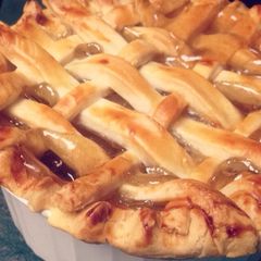 A picture of Easy buttery pie crust .