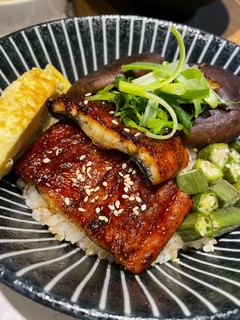 日式烤蒲燒鰻飯 的食譜成品照片