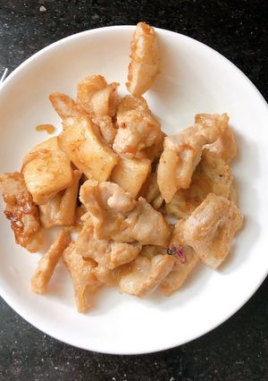 Hình của món Thịt riềm thăn rang.