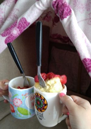Una foto de Torta en taza ☕🍰🎂