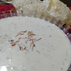 A picture of Sheer khurma & Puri.