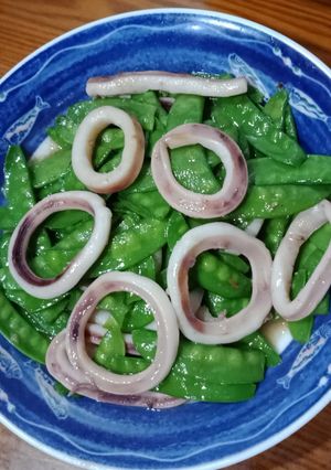 豌豆炒中卷 的食譜成品照片