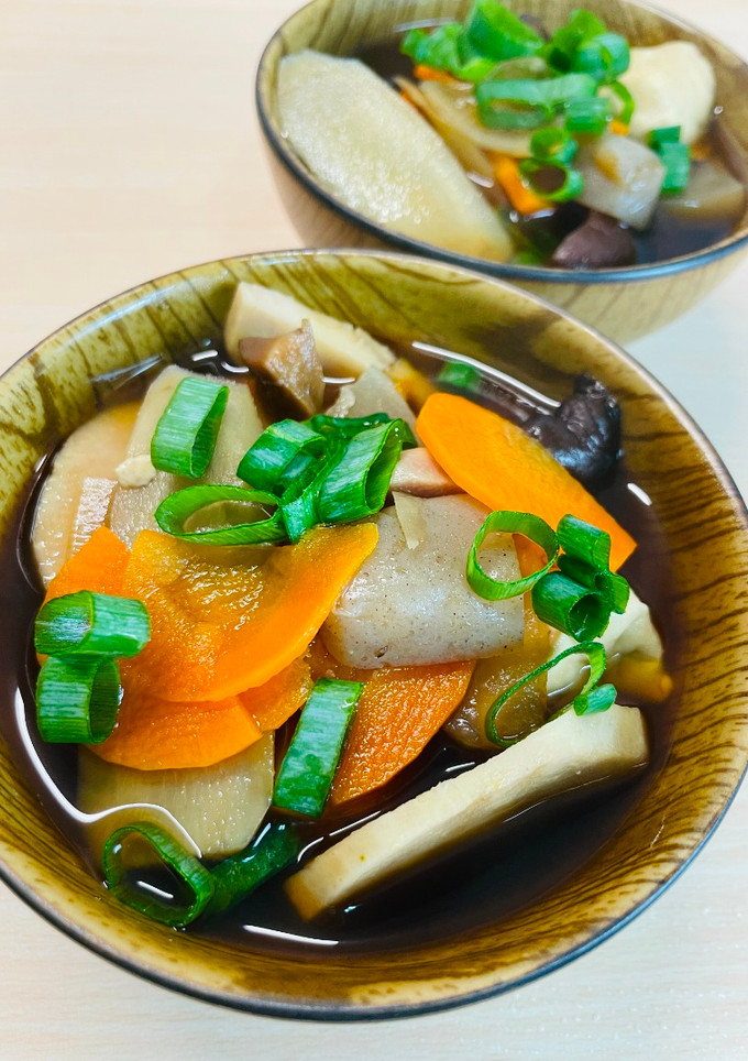 蔬菜湯｜過熱水蒸氣烤箱微波爐 的食譜成品照片