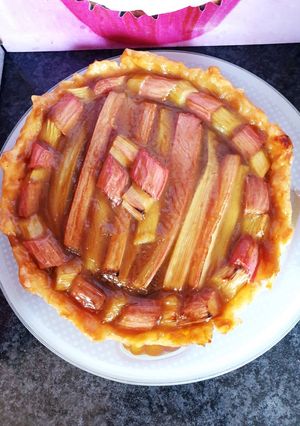Une photo de Tarte à la rhubarbe #juin