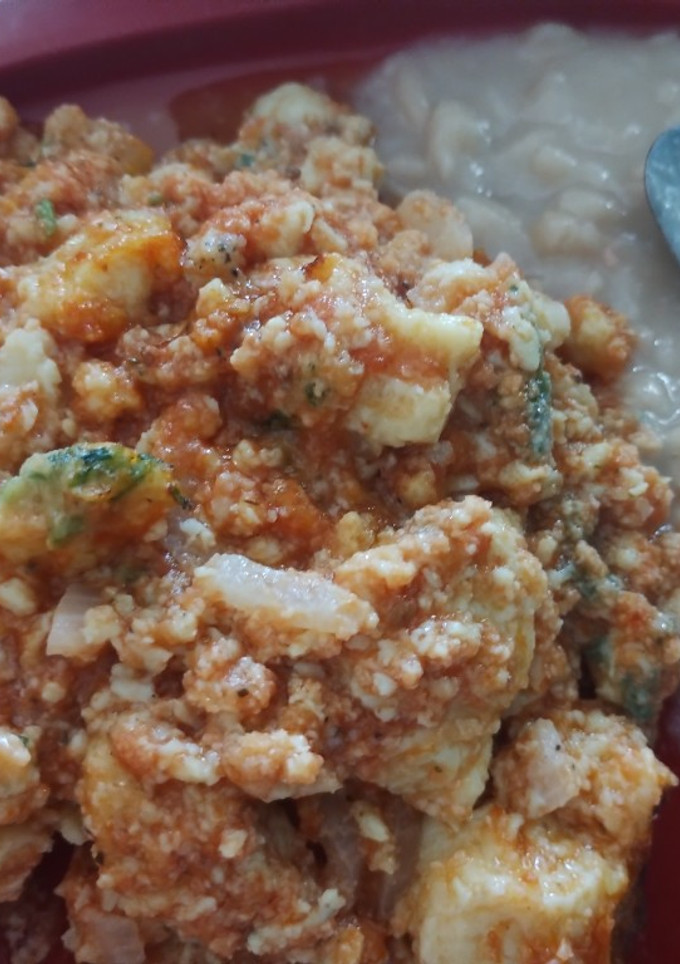 Una foto de Huevos 🥚🥚 al albañil!