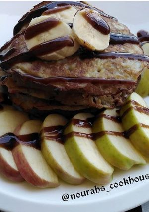 A picture of Banana crepes.