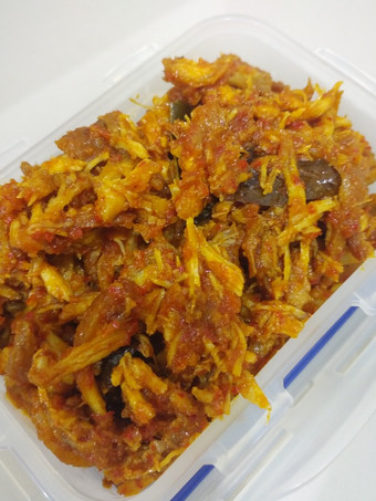 Resep Ayam Suwir Pedas Manis yang Bikin Ngiler