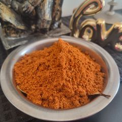 A picture of Red gravy punjabi premix.