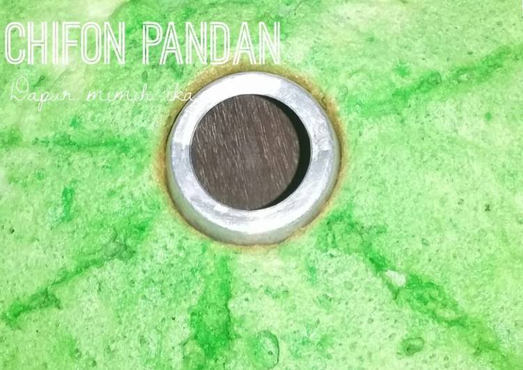 Chifon pandan with baking pan
