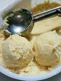 ไอศกรีมนมสดข้าวโพดหวาน