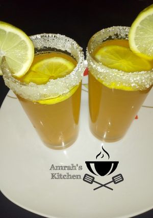 A picture of Orange and lemon juice.