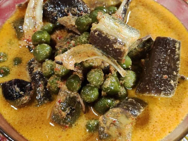 Langkah Gampang Membuat Resep Gulai Rimbang Petai Terong yang Lezat Anti Ribet, Lezat