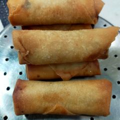A picture of Vegetable Spring Roll.