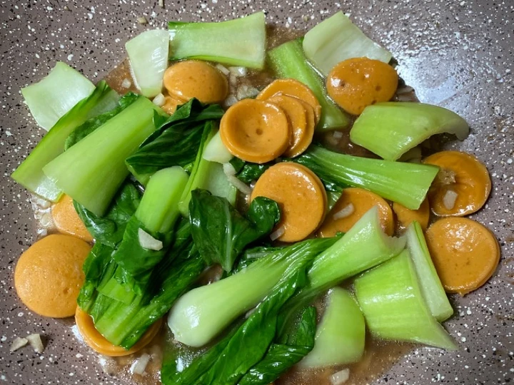 Langkah Gampang Menyiapkan Resep Tumis Pokcoy Sosis yang Enak