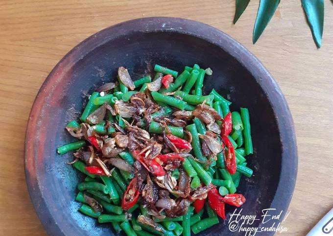 Bagaimana Membuat Lawar Bali Simpel (Kacang Panjang Sambal Sere Mbe) yang Sempurna