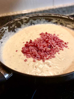 Una foto de Bechamel para hacer masa de croquetas