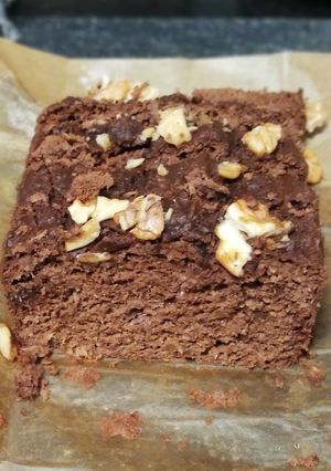 Una foto de Bizcocho de aguacate y chocolate