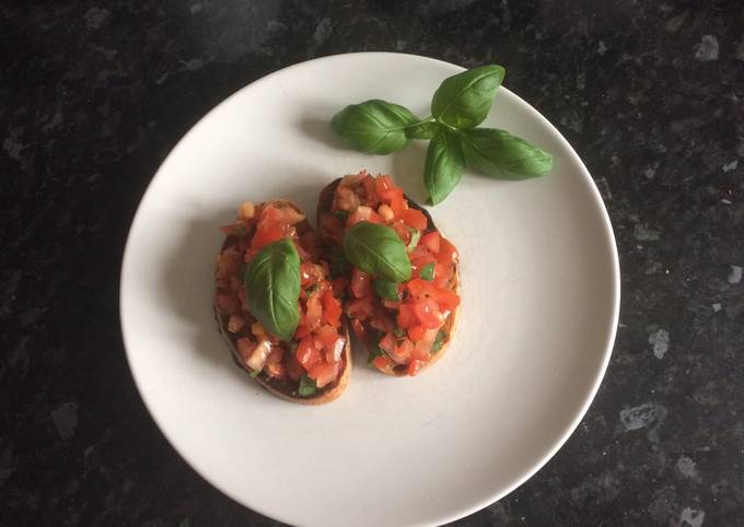 Easiest Way to Prepare Quick Bruschetta 🍅 🌿