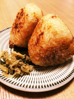 A picture of Remade Grilled Rice Balls (Yaki Onigiri) with Seasoned Rice.