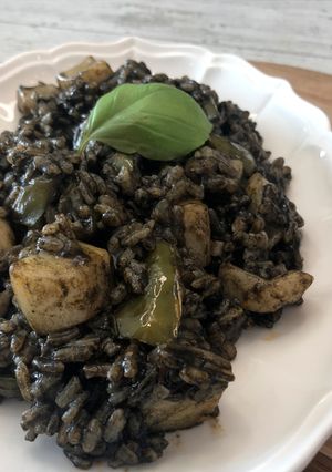 Foto principal de Arroz negro con sepia en olla FussionCook FC7 Smart