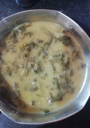 A picture of Palak dahi saag.