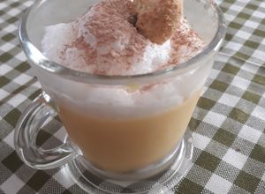 Una foto de Suspiro limeño