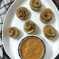 A picture of Rose wheat momos.