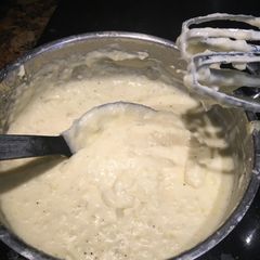 Thick Creamy Whipped Mashed Potatoes 🍴 A picture of Thick Creamy Whipped Mashed Potatoes 🍴.
