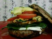 Una foto de hamburguesa de portobello