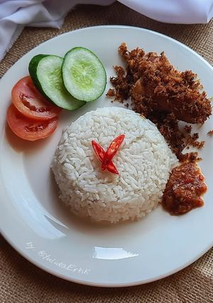 Foto resep Ayam Goreng Serundeng