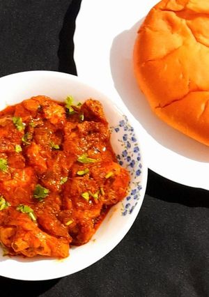 A picture of Chicken Tikka Masala.