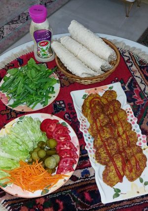 عکسی از دستور 😋کتلت سوسیس و سیب زمینی😋