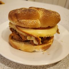 A picture of Brad's Hawaiian bbq pulled pork sandwich.