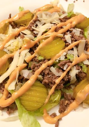 A picture of Big Mac salad.