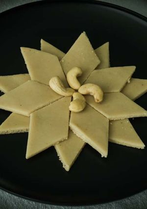 A picture of Kaju Katli.