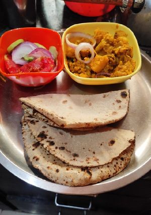A picture of Aloo Gobhi Ki Sabzi.