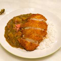 A picture of Ayam kari jepang (japanese chicken curry) BUKAN BUMBU INSTAN.