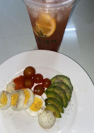 Hình của món Salad bơ trứng.