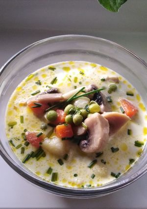 Gombás zöldborsóleves recept fotója