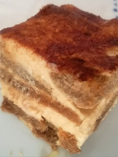 Una foto de Tiramisú de turrón de Jijona