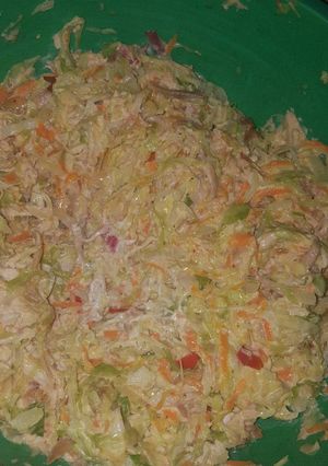 Una foto de Ensalada de pollo
