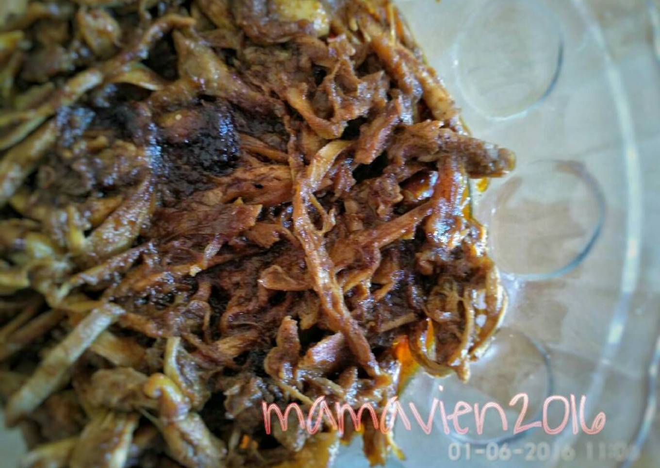 Ayam Suir Bumbu Rendang Ala Mamavien