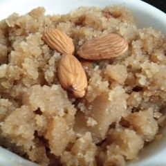 A picture of Suji Halwa.