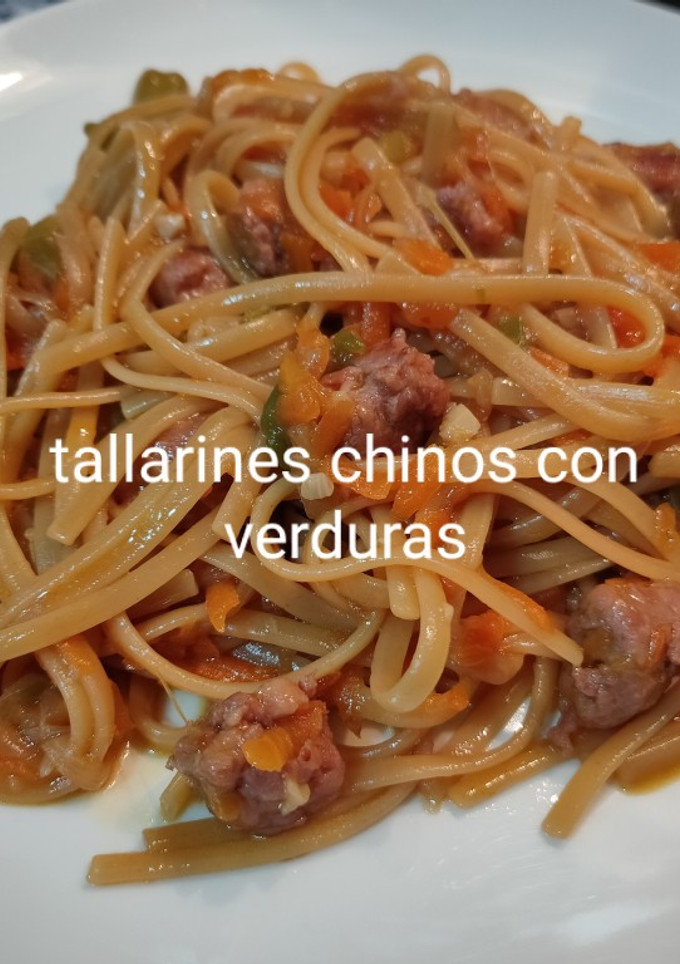 Una foto de Tallarines con verduras