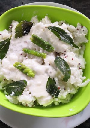 A picture of Curd rice.