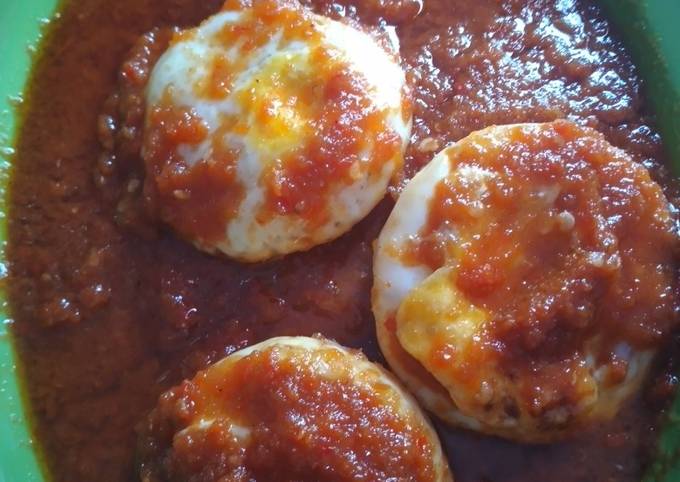 Resep Telur Ceplok Bumbu Merah Pedas Oleh Novi Atika Qusna Cookpad